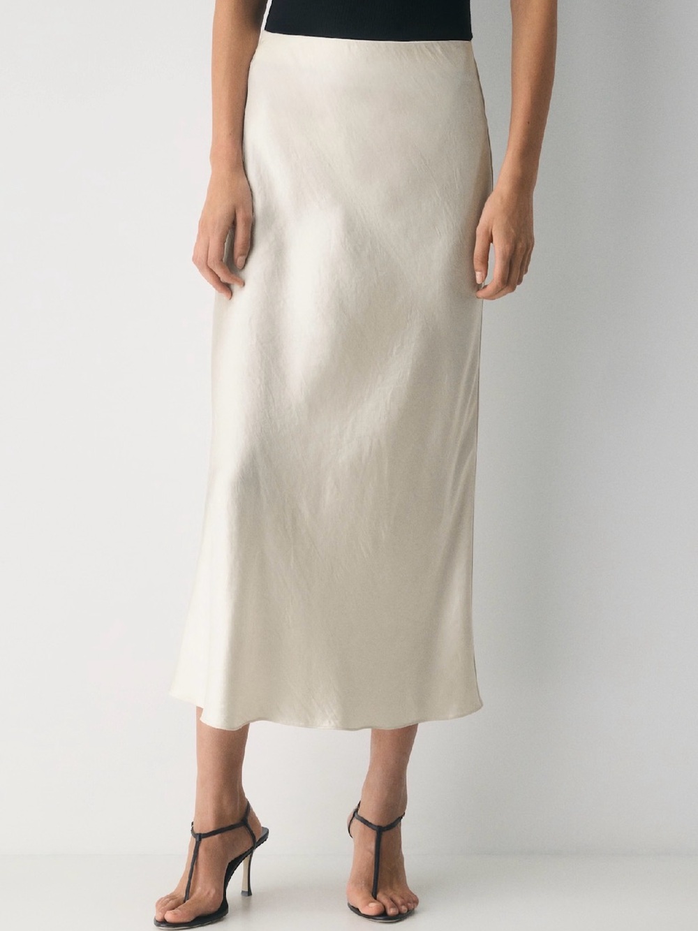 Aritzia Slip Satin Maxi Bias Skirt Color Denude Size 4